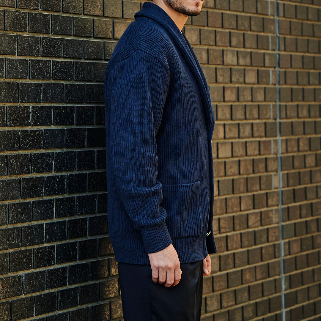 俺たち”の都会派モダンニット「THE WOOSTER CARDIGAN(ザ ウースター カーディガン)」 – GENTLEMAN PROJECTS